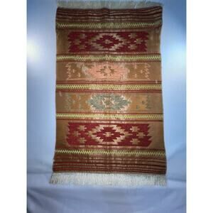 Prayer Rug Metallic Fringed 46 X‎ 27 Aztec Motif Unbranded No Rags